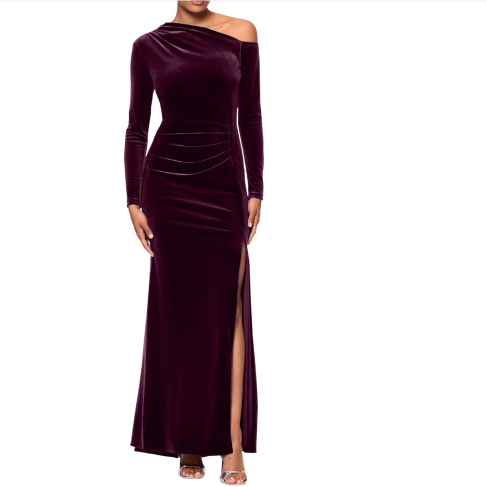 Betsy And Adam One Shoulder Long Sleeve Velvet Gown Purple Size 14
